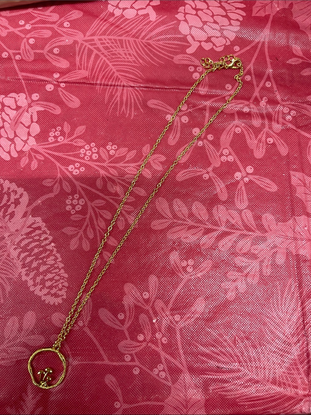 Gold Circle Pendant Necklace - Women Jewelry